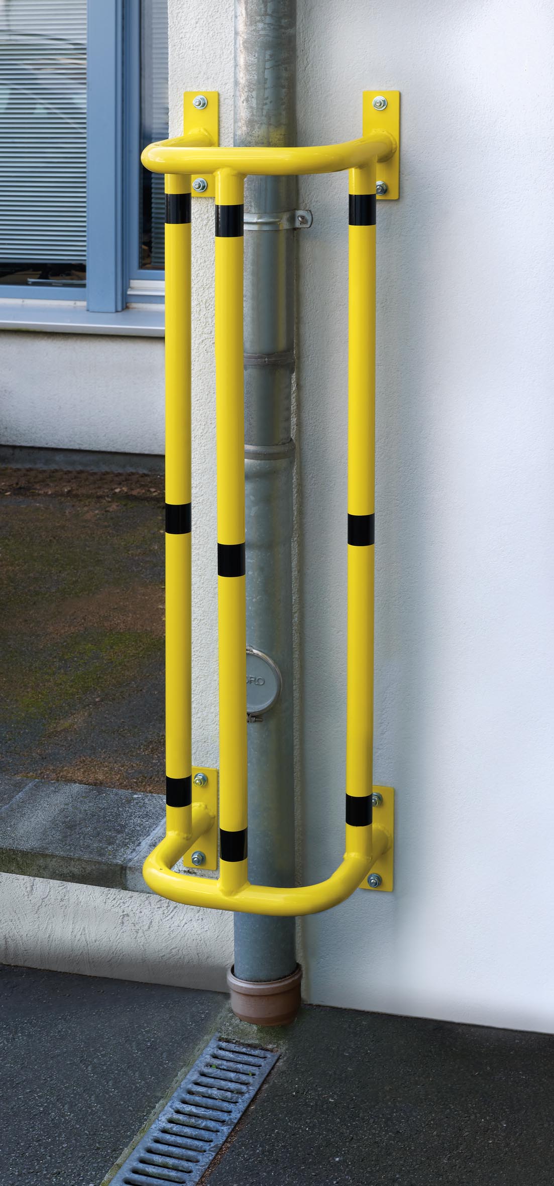 Rohr-Anfahrschutz, Wand- und Bodenmontage